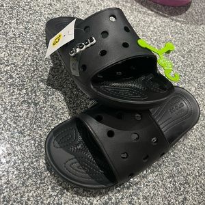 New Crocs never worn with tag